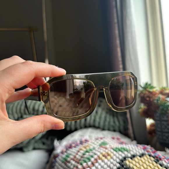 VEHLA KAIA - Carmel/Toffee Sunglasses - Picture 3 of 4